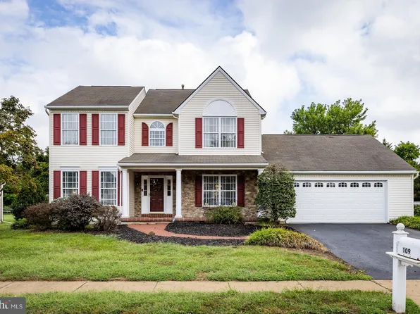 109 Lakeside Dr, Middletown, DE 19709
