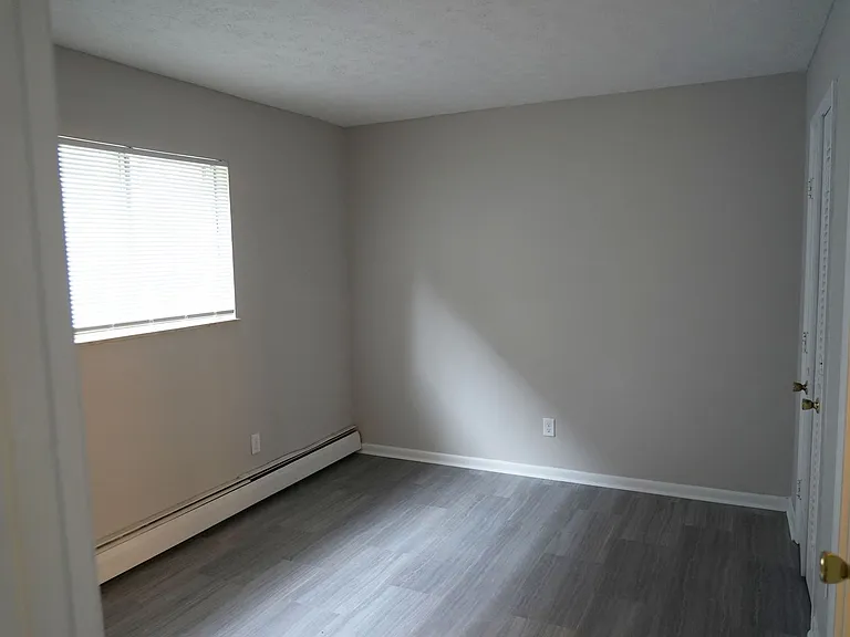 3033 Clifton Ave — Photo 13