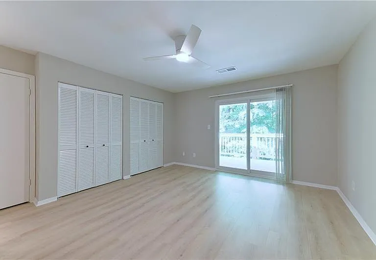 2179 Surrey Ct SE — Photo 19