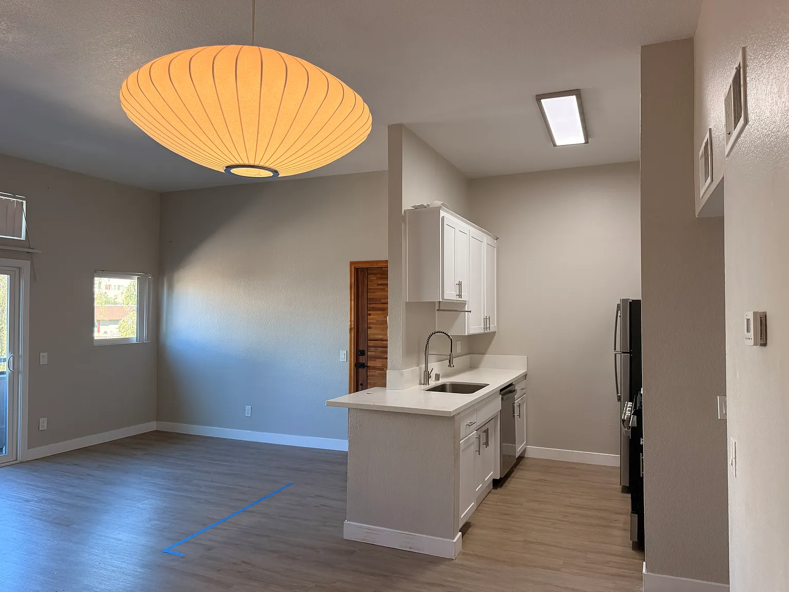 2 bed, 1000 sqft, $2,950 — Photo 4