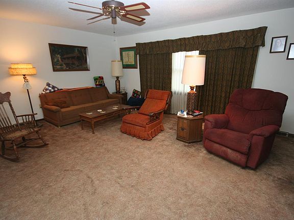 4th image of 108 Circle Dr