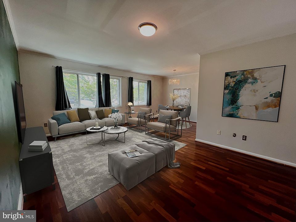 1st image of 3601 5th St S APT 202