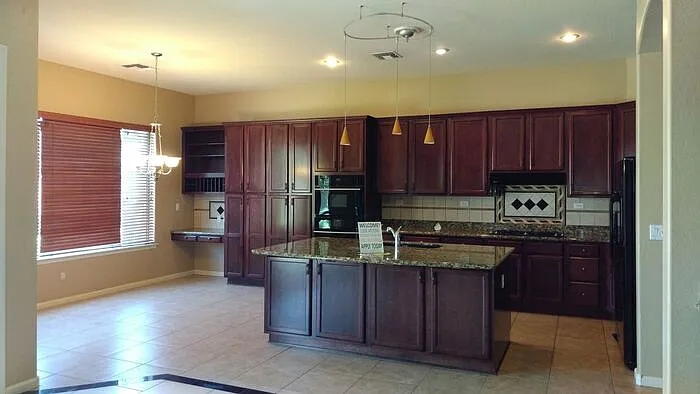 1234 E Ivanhoe Ct — Photo 4