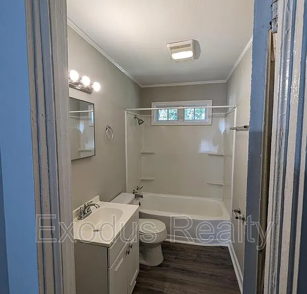 507 Midland Ave — Photo 8