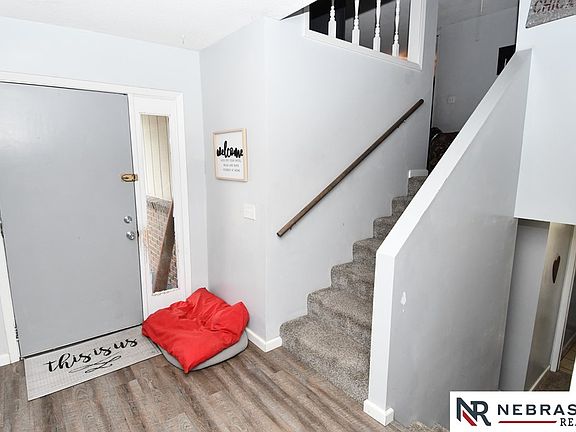 3rd image of 236 N Custer Ave