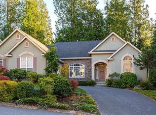 2409 Westwood Dr, Anacortes, WA 98221