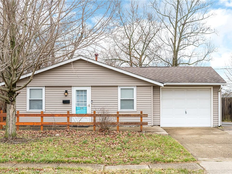 1st image of 109 Tulip Dr