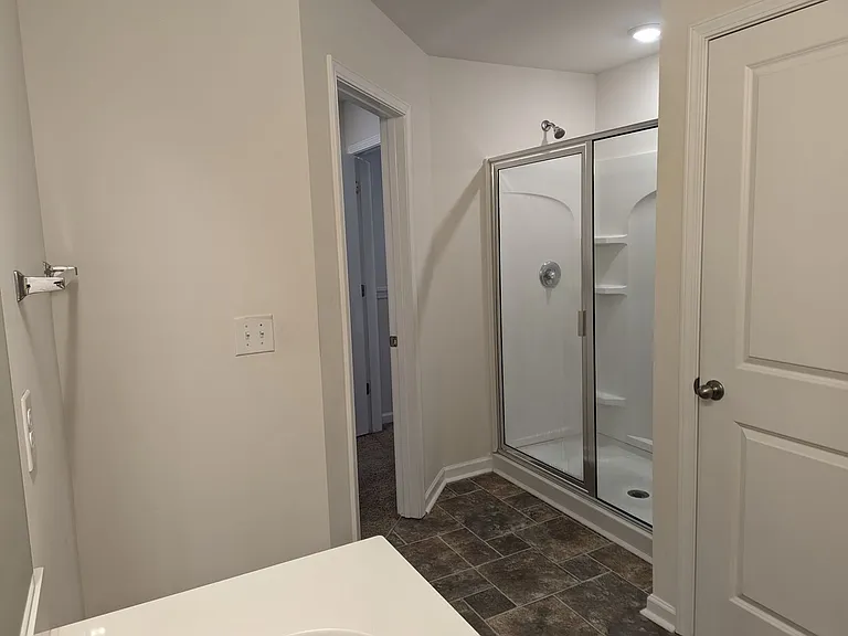 6103 Guildford Hill Ln — Photo 24