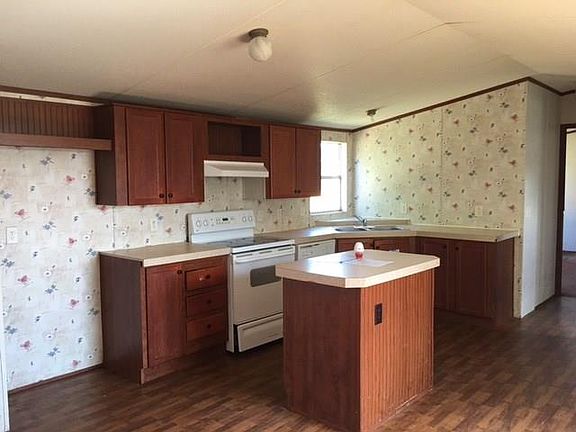 3rd image of 5865 Conestoga Dr