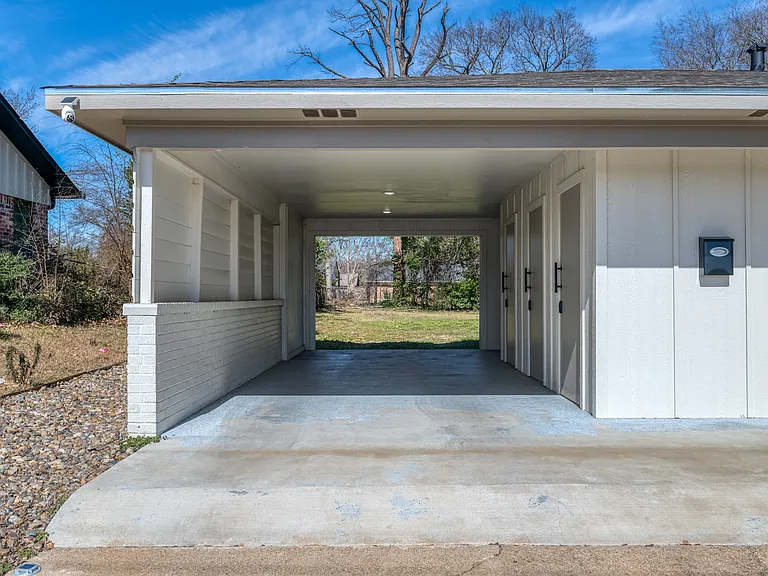 Carport