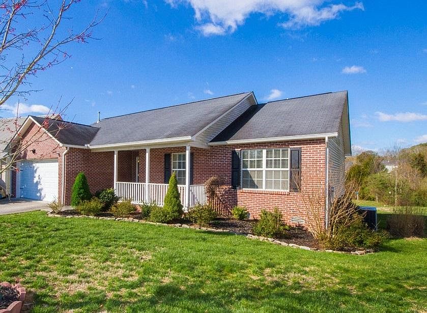 1st image of 1213 Quiet Brook Ln