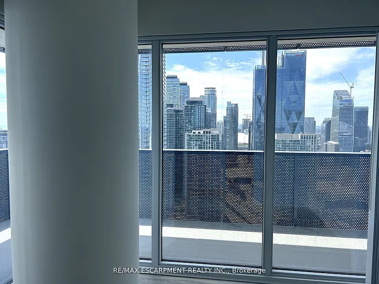 55 Cooper St #4711 — Photo 12