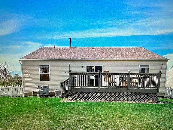 4th image of 113 Longwood Dr