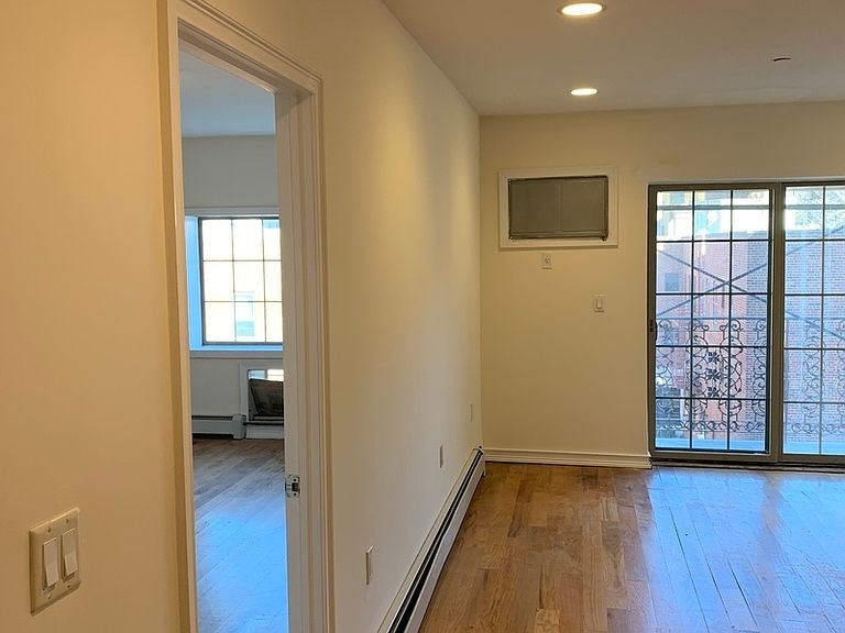2520 30th Ave Astoria, NY, 11102 Apartments for Rent Zillow