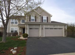 3167 Bennett Pl, Aurora, IL 60502