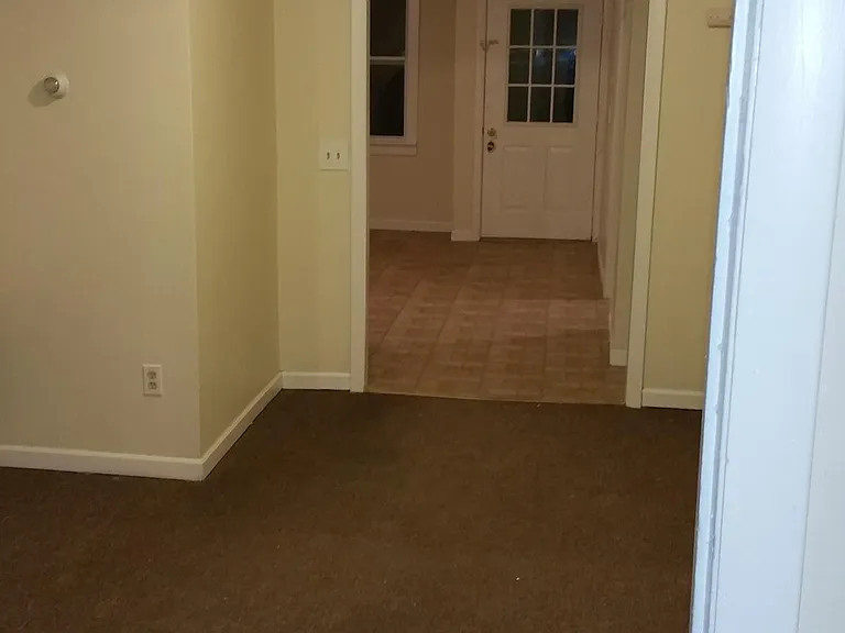 375 Elm St #3R — Photo 6