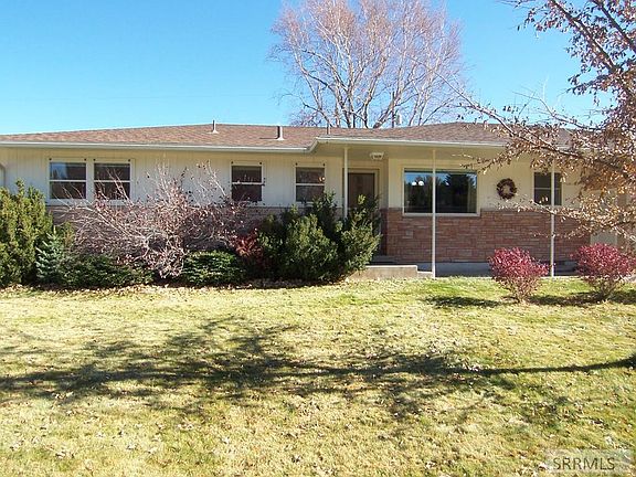 2nd image of 314 Redwood Dr