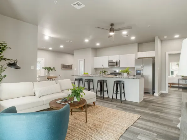 Douglas Creek Patio Homes