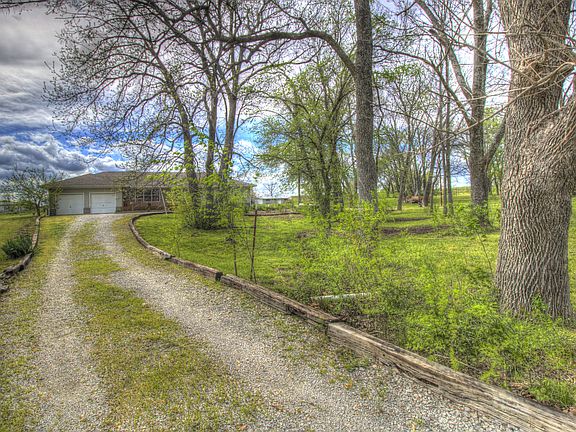 2nd image of 25392 S Highway 88