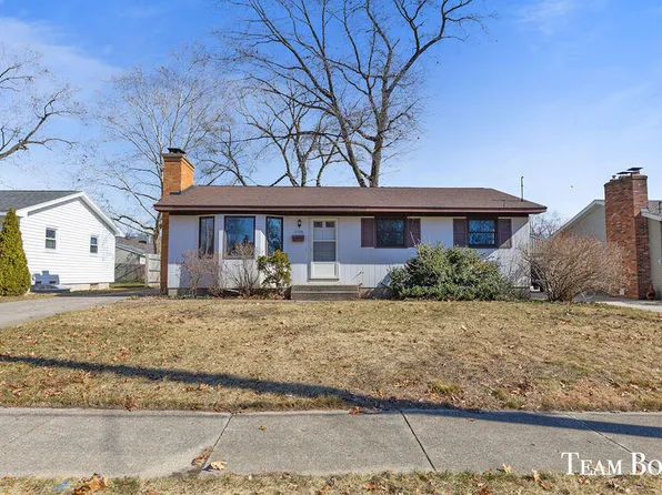 3748 Parkland Ave SW, Wyoming, MI 49509