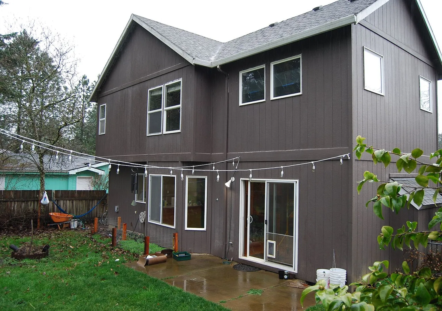 3 Bedroom 2.5 Bath Newberg OR — Photo 2