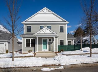 41 Ford Xing, Northampton, MA 01060