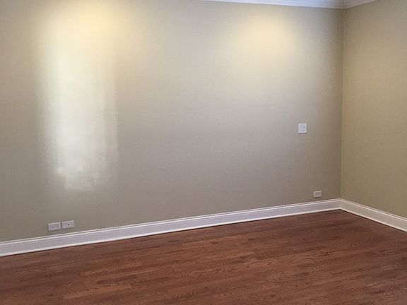 5th image of 2902 W Belmont Ave #403