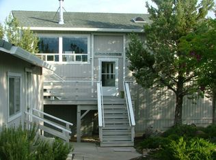 15042 Windmill Dr, Weed, CA 96094