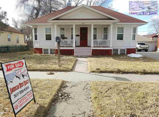 534 S 4th St, Douglas, WY 82633