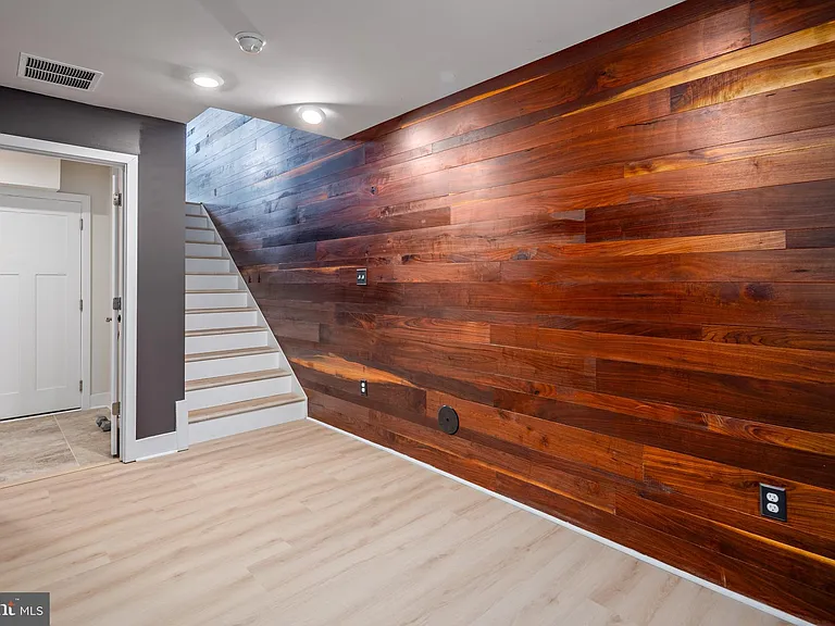 7936 Yeocomico Ln — Photo 48