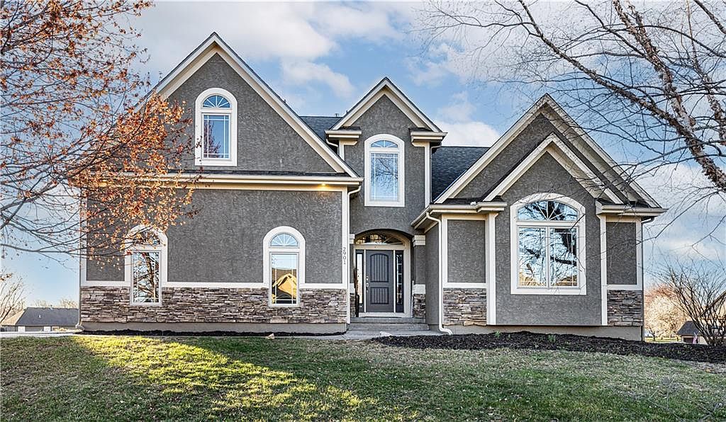 2901 NE Marywood Ln, Lees Summit, MO 64086 | Zillow