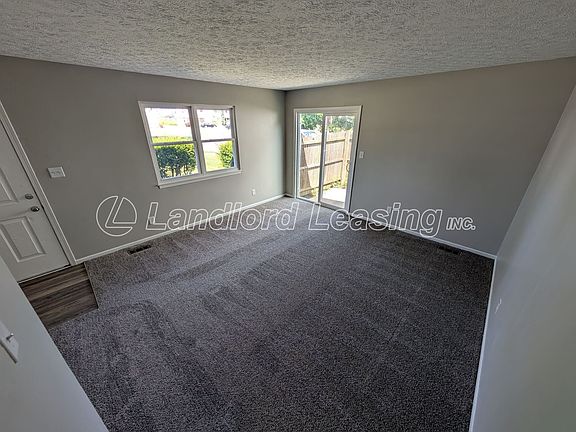 2nd image of 1542 E 29th St