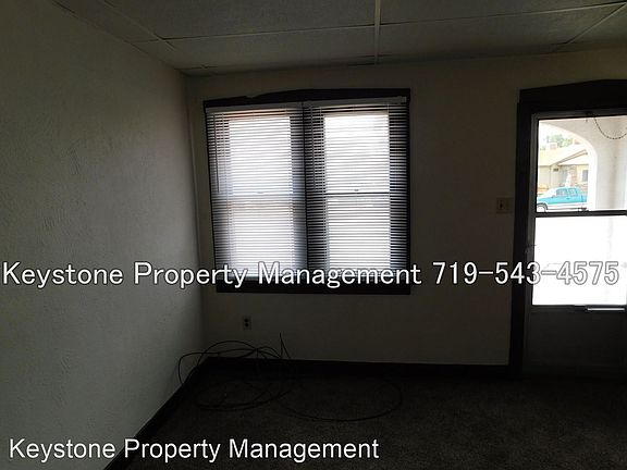 5th image of 1115 E 3rd St