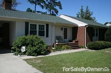 1st image of 305 Forest Dr