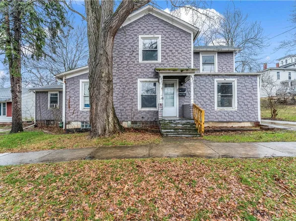 832 Washington St, Bedford, OH 44146