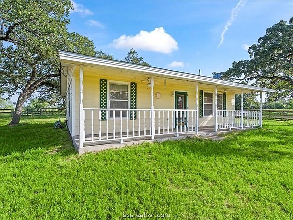3rd image of 4880 County Road 160