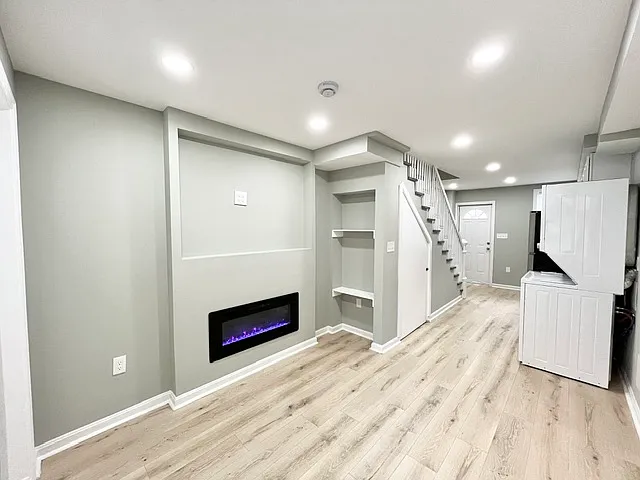 935 S Belnord Ave — Photo 11