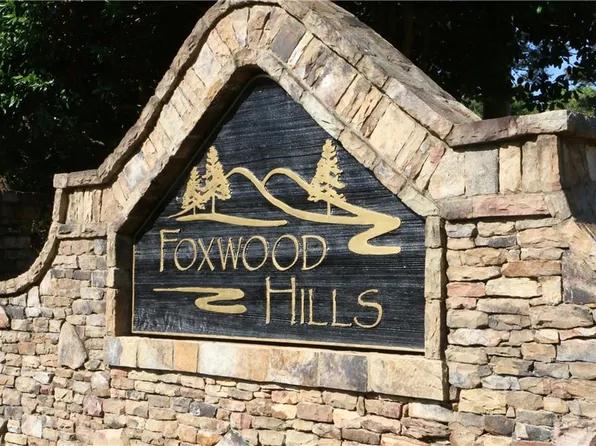 700 Newbury Cir, Westminster, SC 29693