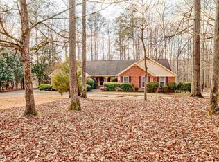 321 Ginger Cake Trl, Fayetteville, GA 30214