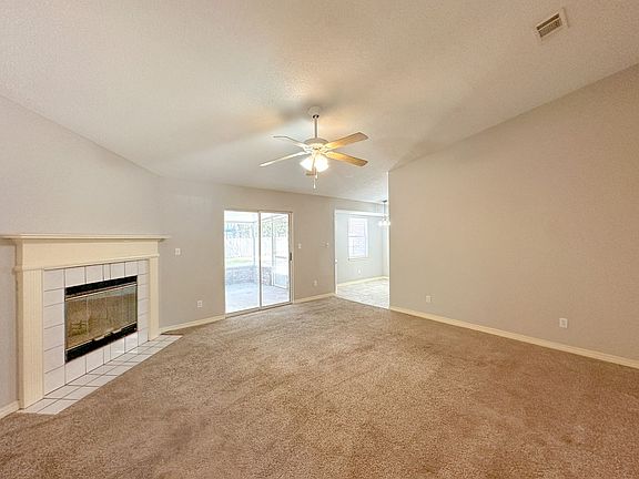 3rd image of 5105 Westport Dr