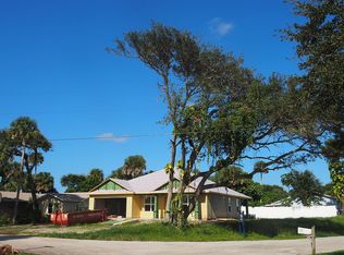 47 Oak Tree Dr, New Smyrna Beach, FL 32169