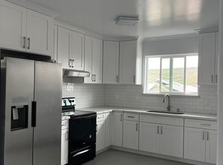 3370 Likini St, Honolulu, HI 96818