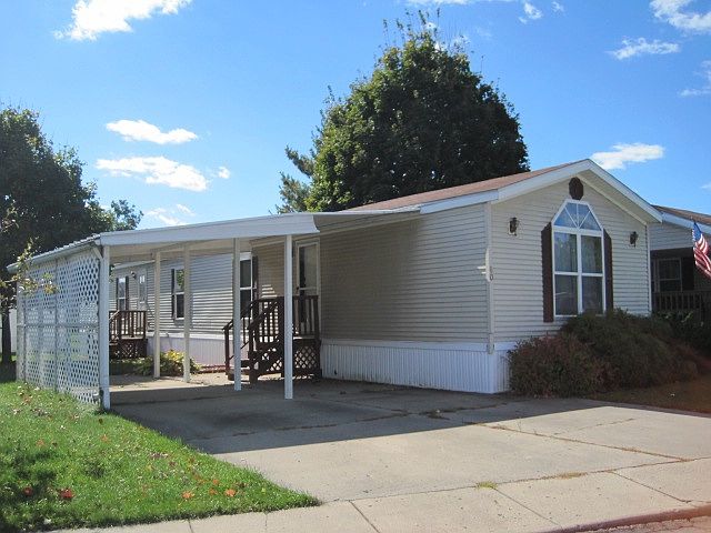 1st image of 80 Robinson Dr