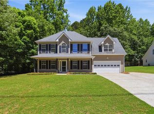 7318 Coral Lake Dr, Flowery Branch, GA 30542