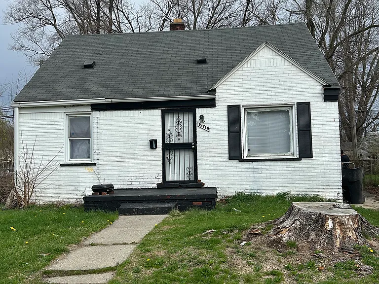 12715 E State Fair St — Photo 5