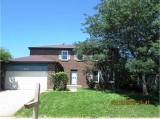 2210 Ridge Ave, Aurora, IL 60504