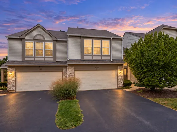 1062 Stamford Ct, Aurora, IL 60502