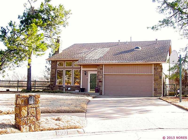 1st image of 1400 W Yuma Cres S