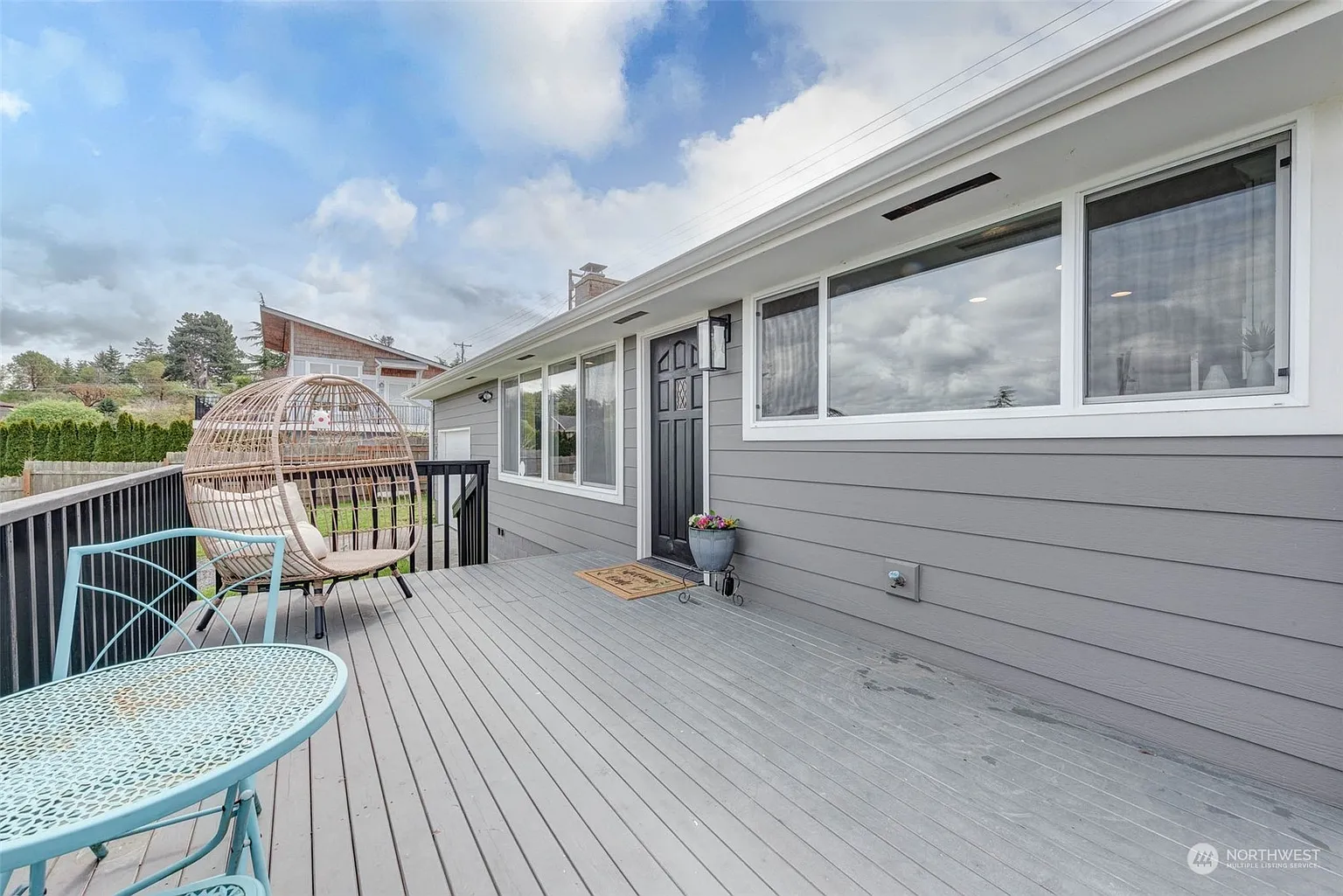 1448 Country Club Drive photo 1