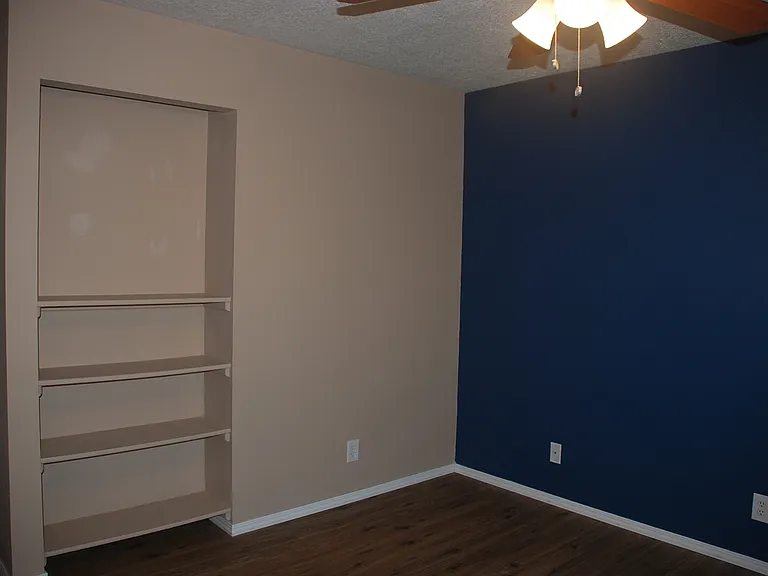 902 Ladron Ave — Photo 12